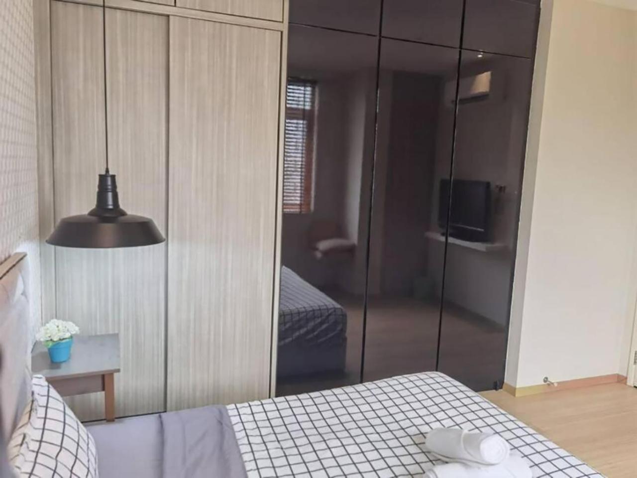 The Regency Luxury Suite -Gurney Strait Quay Tanjung Tokong Exterior foto
