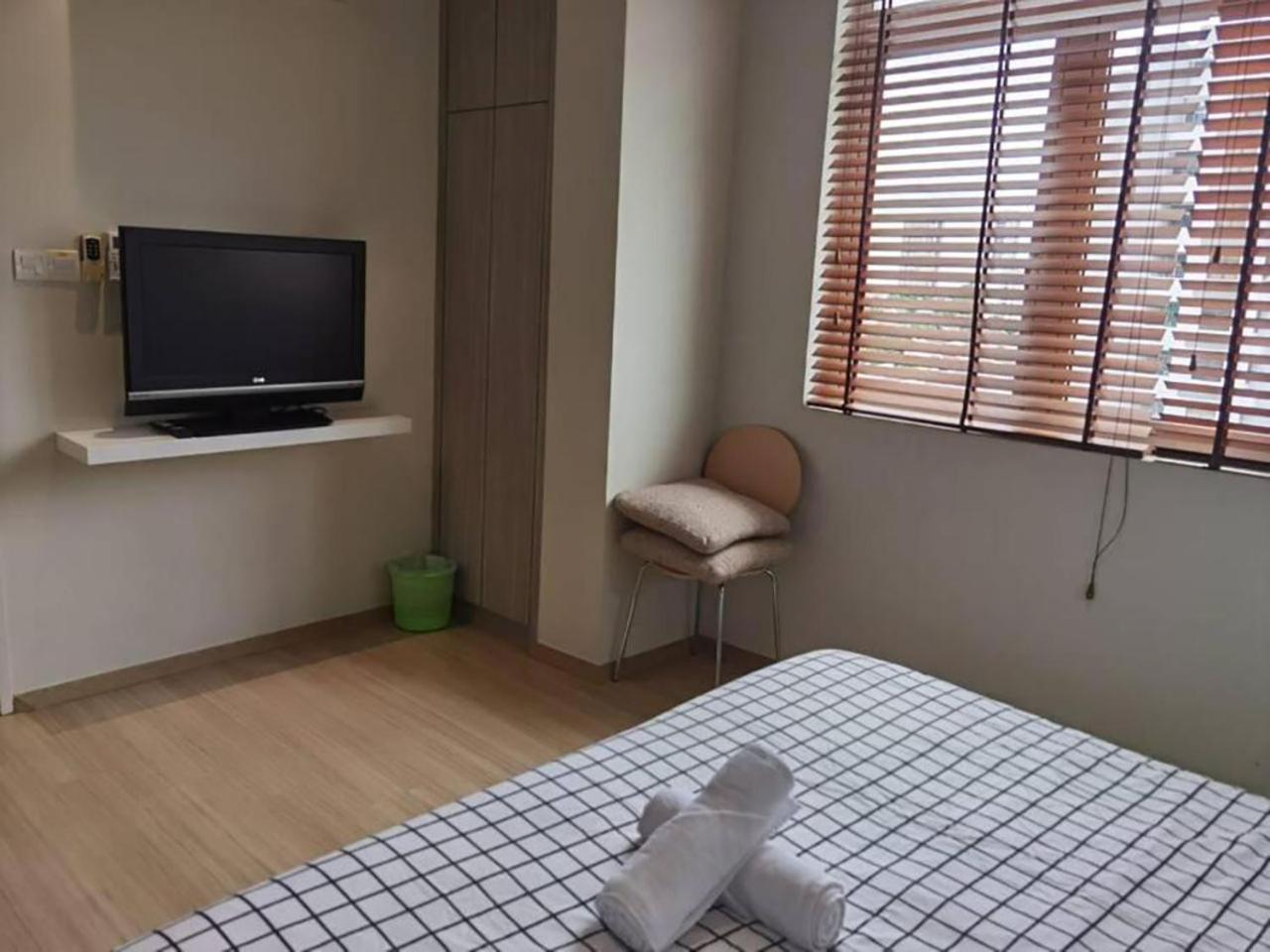 The Regency Luxury Suite -Gurney Strait Quay Tanjung Tokong Exterior foto